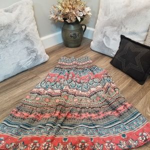 Jr's skirt, dress, or bathing suit cover size XS